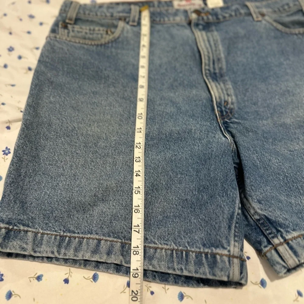 Vintage ‘96 Levi's 540 Men’s Sz: 42 Relaxed Fit Jorts Denim Blue Shorts.